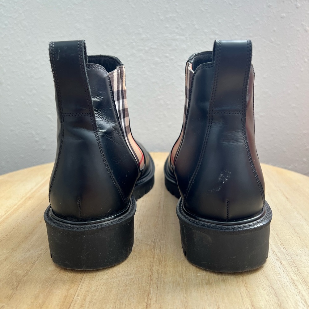 BURBERRY Check Panel Leather Chelsea Boots - Picture 3 of 6